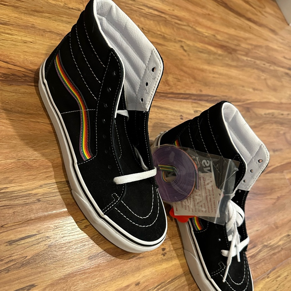Vans hi tops pride shoes brand new with tags women’s size 8.5